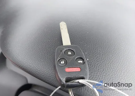 2011 Honda Accord 2.4 Se из США, поврежденный, VIN 1HGCP2F66BA150242